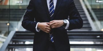 Investment scammers target dating app users 9 Investment scammers